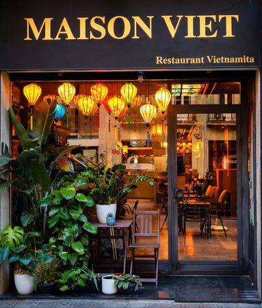 Entrada Maison Viet